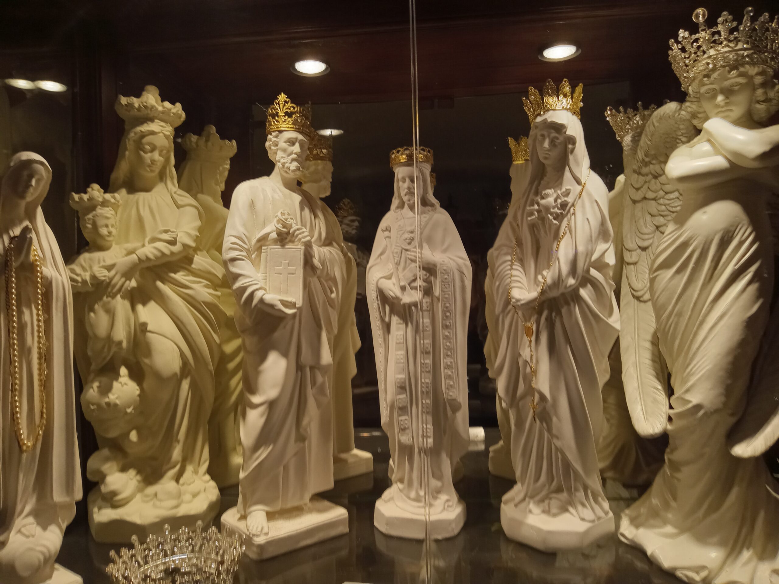 Crowns of Glory Store Religious statues for sale